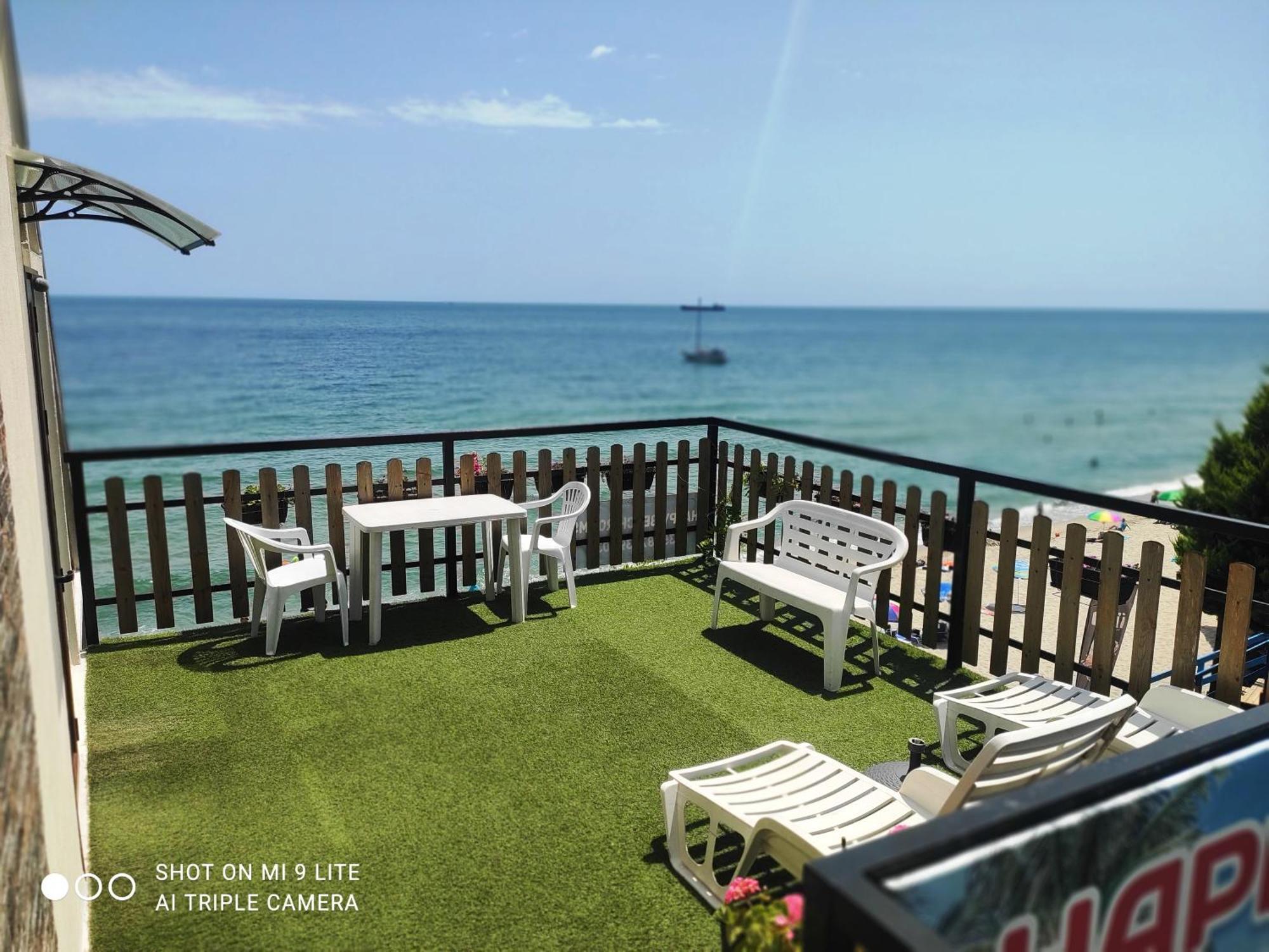 Hemingway Rooms In Happy Beach Варна Екстер'єр фото